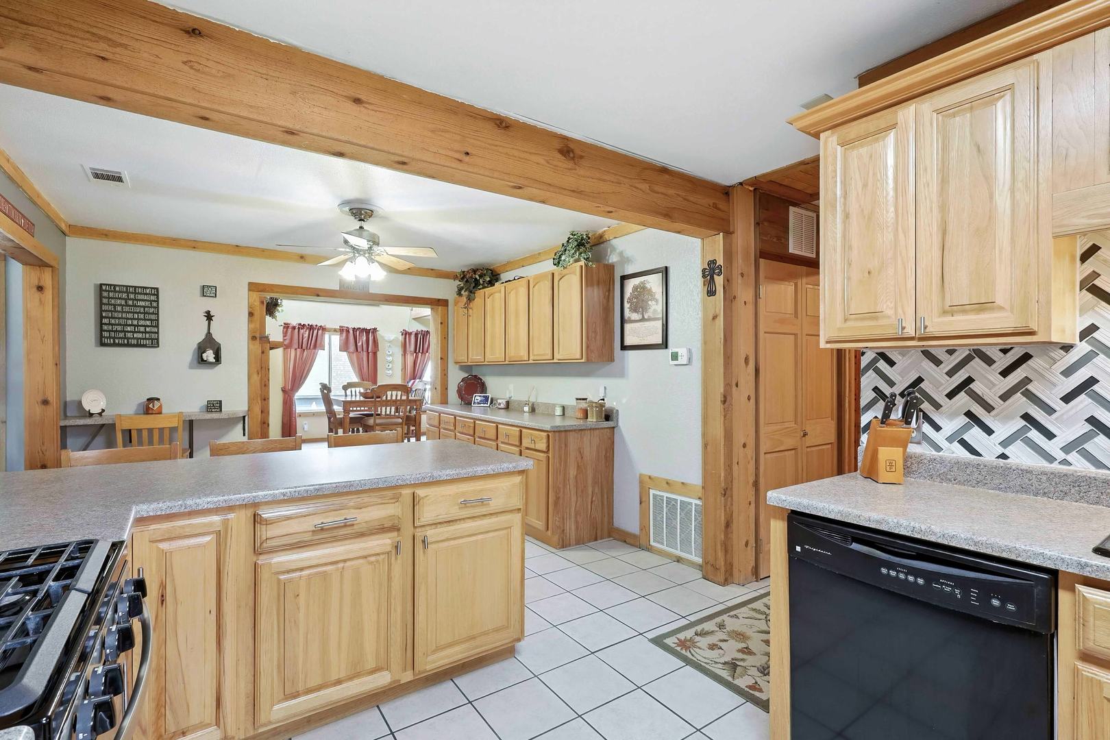 18599 317th Street Long Grove, IA 52756 - Photo 12 of 47