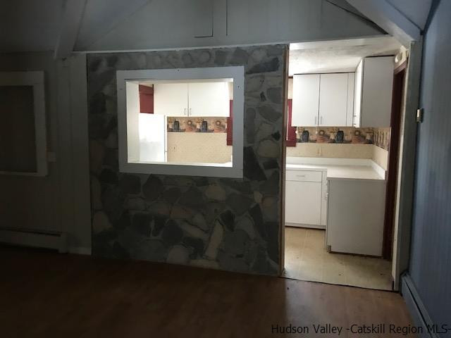 202 Rutsonville Road Wallkill, NY 12589 - Photo 7 of 10 a bathroom with a bathtub