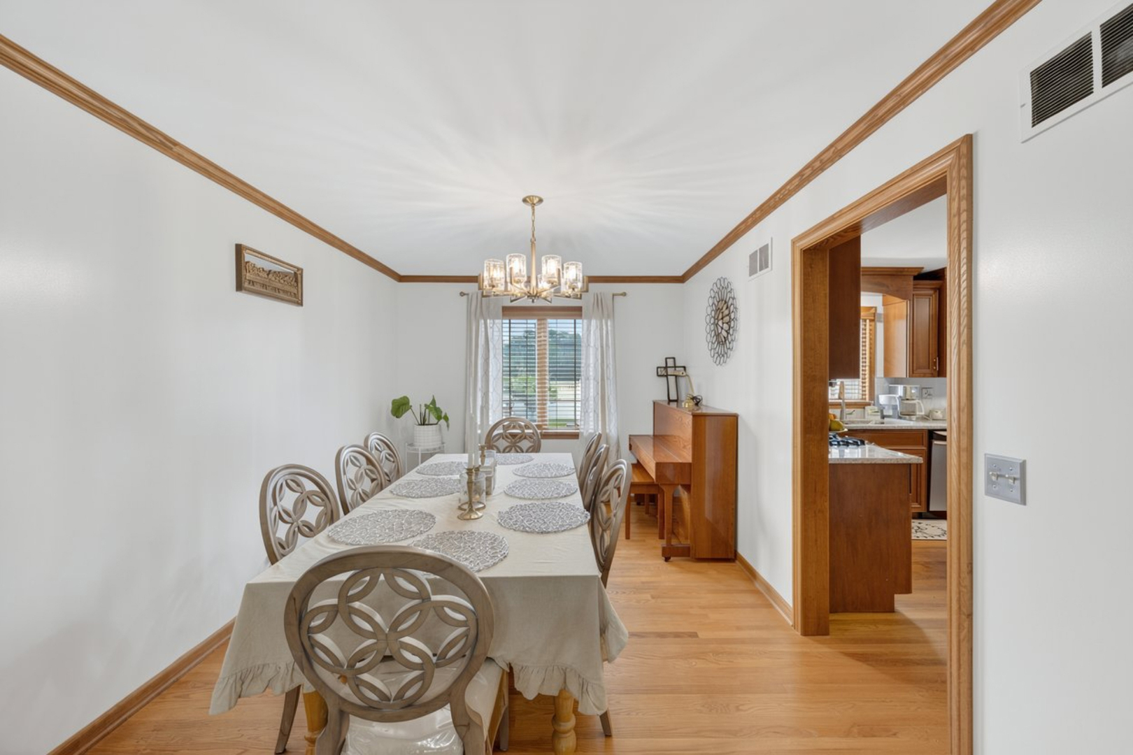 5636 9th Avenue Countryside, IL 60525 - Photo 9 of 49