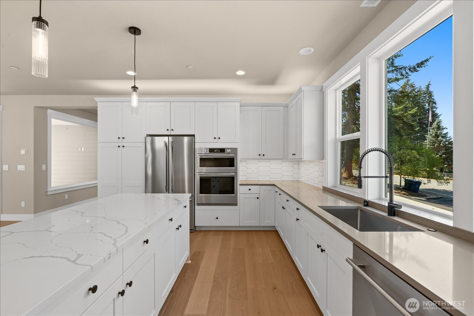 3504 Alaska Road Brier, WA 98036 - Photo 11 of 40 Gallery Image 11
