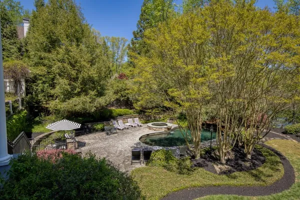 $3,000,000 | 1095 Stonegate Court, Roswell, GA 30075