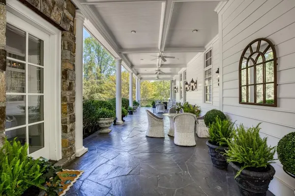 $3,000,000 | 1095 Stonegate Court, Roswell, GA 30075
