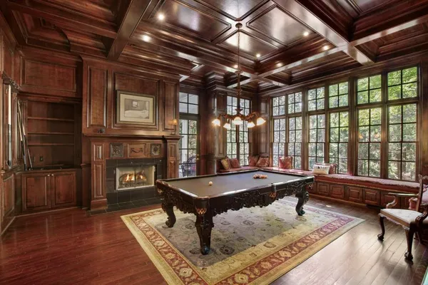 $3,000,000 | 1095 Stonegate Court, Roswell, GA 30075
