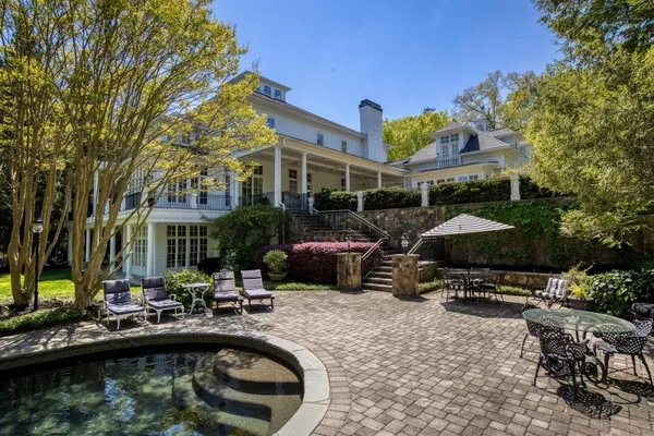 $3,000,000 | 1095 Stonegate Court, Roswell, GA 30075