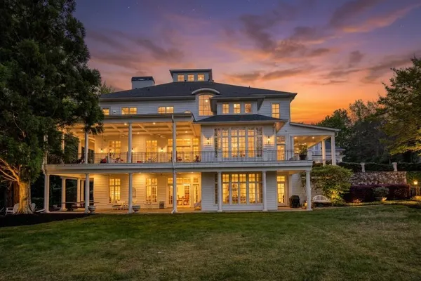 $3,000,000 | 1095 Stonegate Court, Roswell, GA 30075