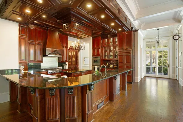 $3,000,000 | 1095 Stonegate Court, Roswell, GA 30075