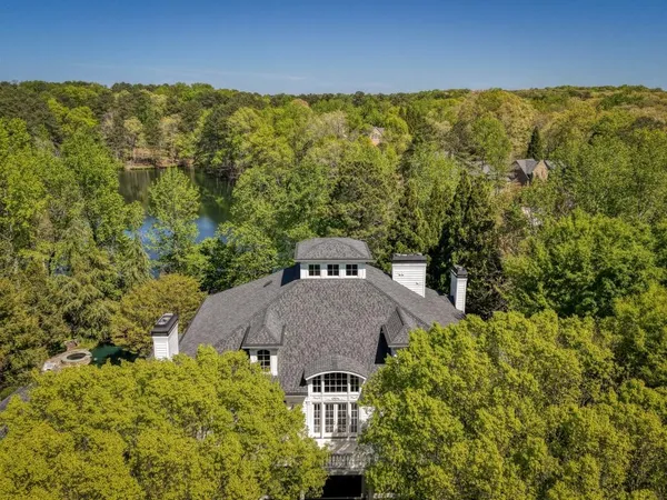 $3,000,000 | 1095 Stonegate Court, Roswell, GA 30075
