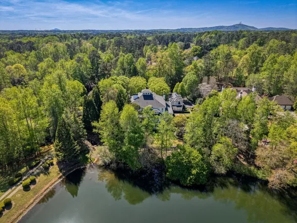 $3,000,000 | 1095 Stonegate Court, Roswell, GA 30075
