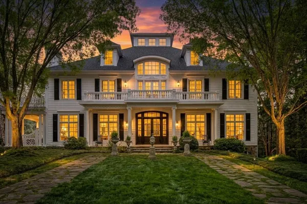 $3,000,000 | 1095 Stonegate Court, Roswell, GA 30075