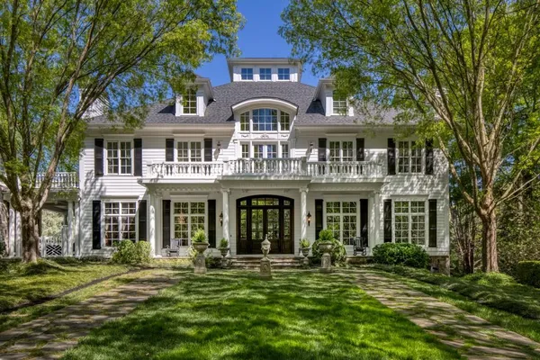 $3,000,000 | 1095 Stonegate Court, Roswell, GA 30075