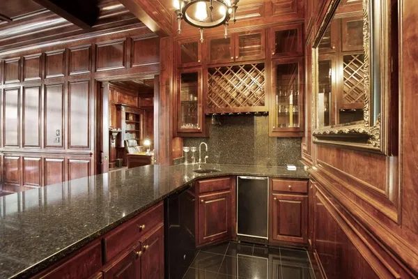 $3,000,000 | 1095 Stonegate Court, Roswell, GA 30075