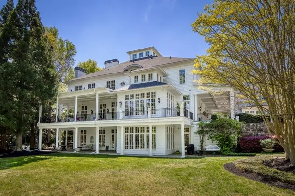 $3,000,000 | 1095 Stonegate Court, Roswell, GA 30075