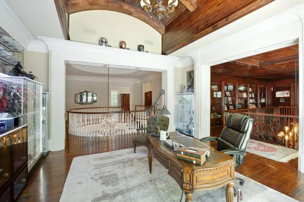 $3,000,000 | 1095 Stonegate Court, Roswell, GA 30075