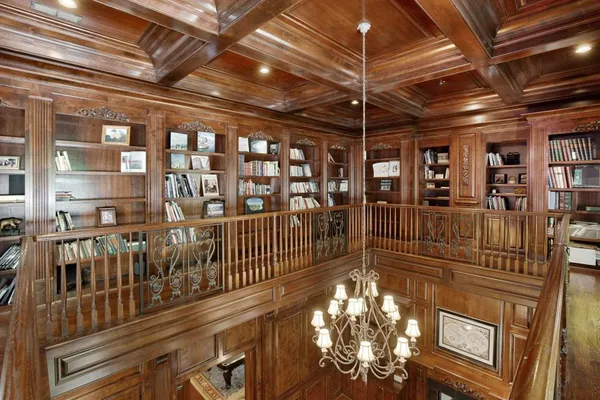 $3,000,000 | 1095 Stonegate Court, Roswell, GA 30075