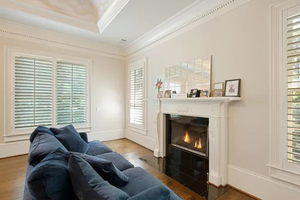 $3,000,000 | 1095 Stonegate Court, Roswell, GA 30075