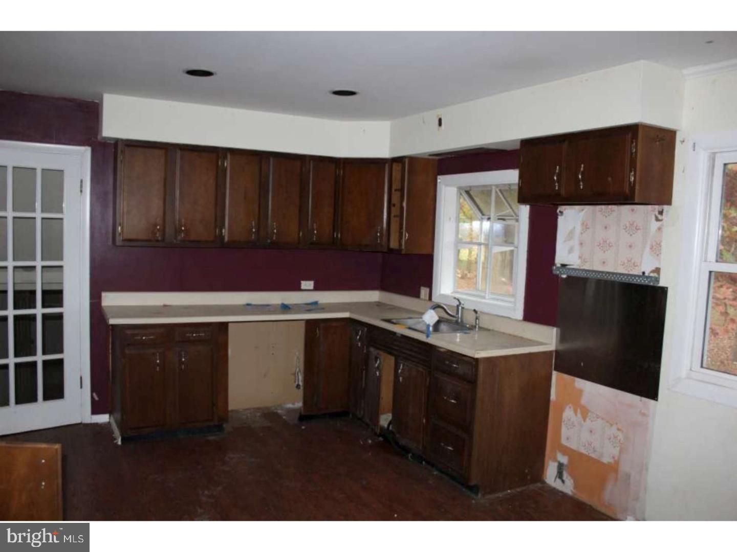 12 Butterworths Bogs Road Tabernacle, NJ 08088 - Photo 9 of 22 Kitchen