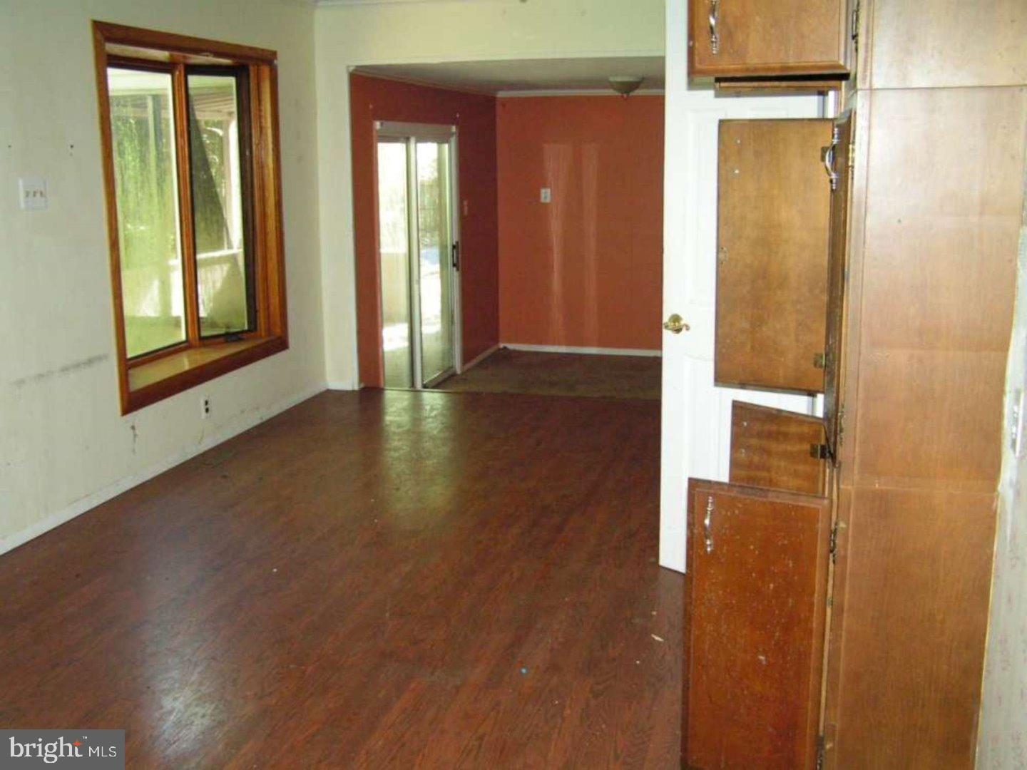 12 Butterworths Bogs Road Tabernacle, NJ 08088 - Photo 10 of 22 Dining Room