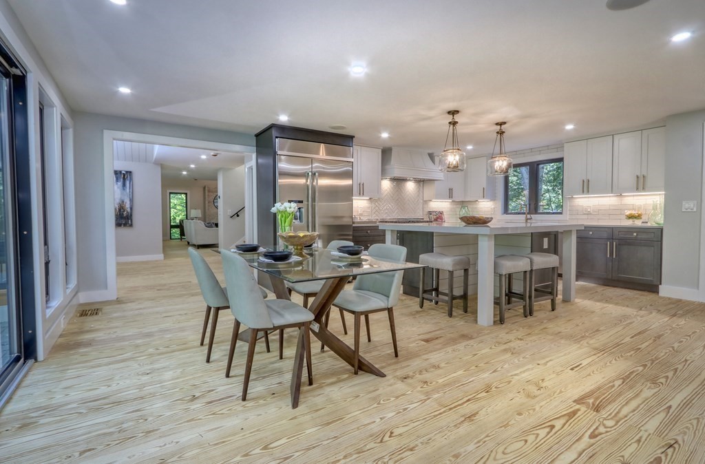 18 Lanark Road Wellesley, MA 02481 - Photo 13 of 42