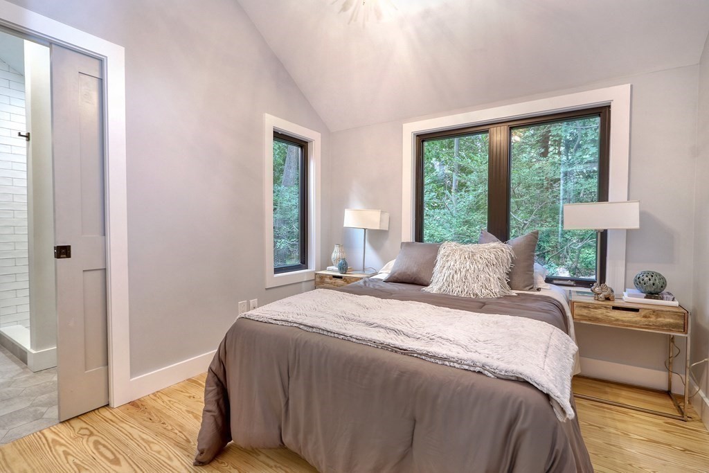 18 Lanark Road Wellesley, MA 02481 - Photo 22 of 42