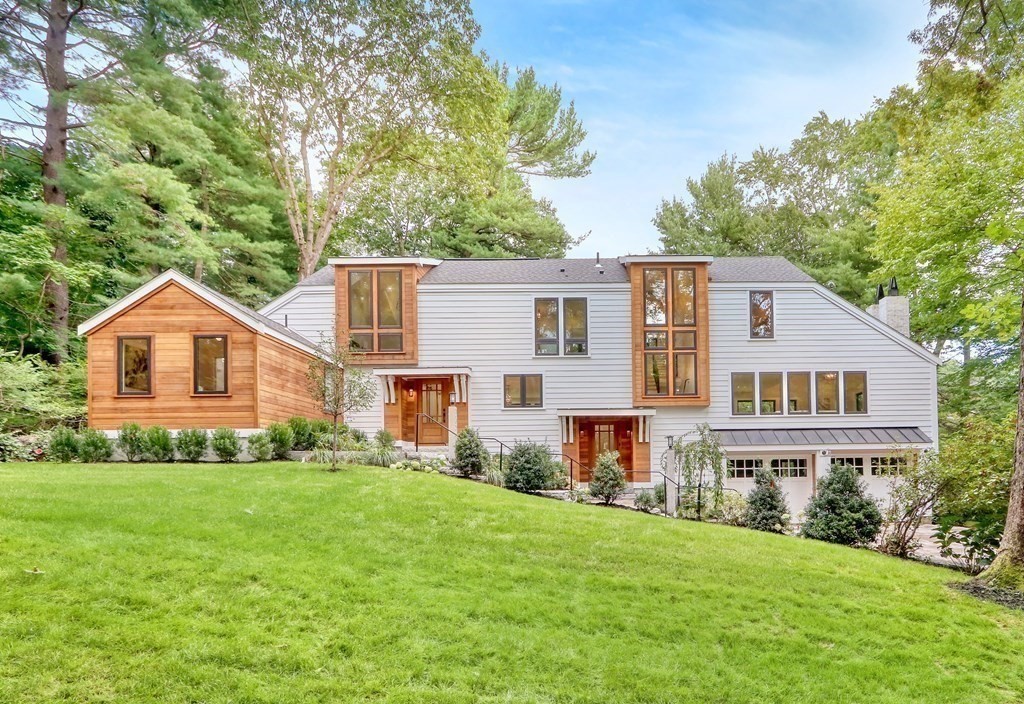 18 Lanark Road Wellesley, MA 02481 - Photo 4 of 42