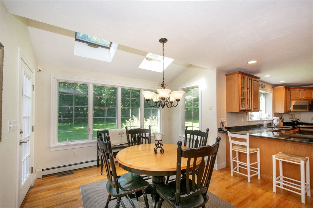 185 Booth Hill Road Scituate, MA 02066 - Photo 7 of 38