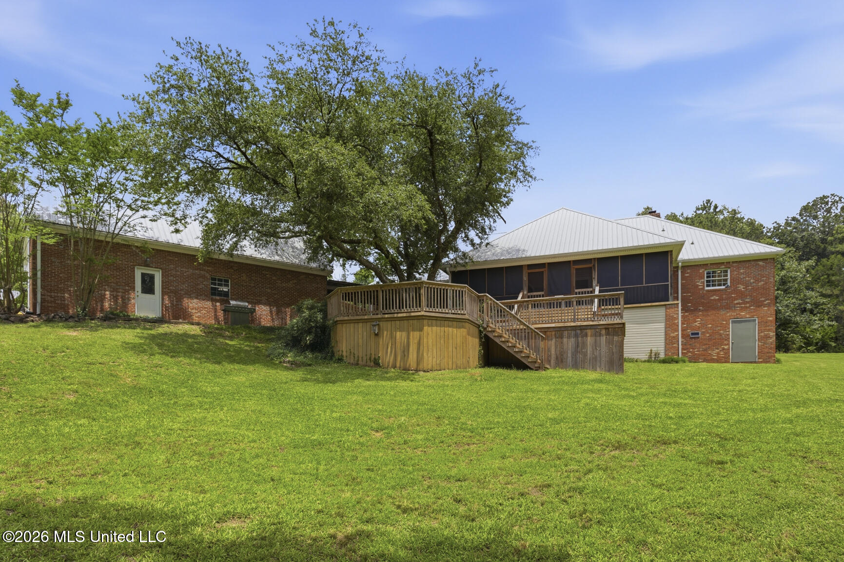 217 Society Ridge Road Madison, MS 39110 - Photo 4 of 47 217 Society Ridge-5