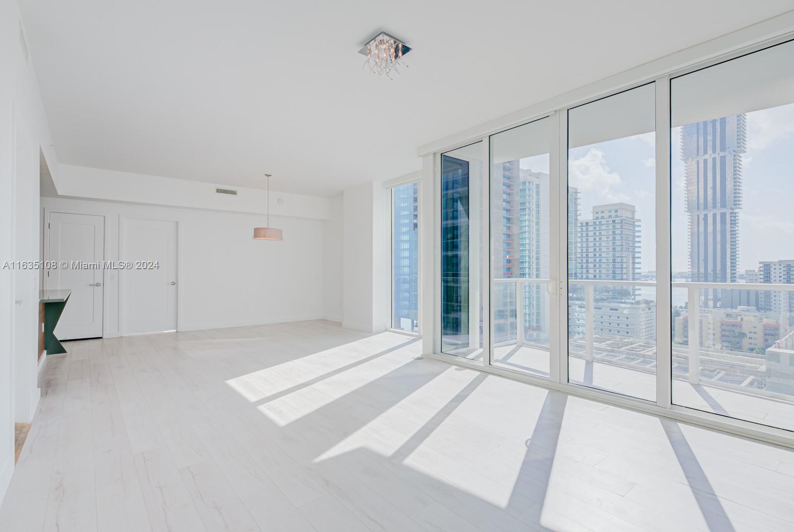 601 Northeast 27th Street, Unit 1502 Miami, FL 33137 - Photo 10 of 61