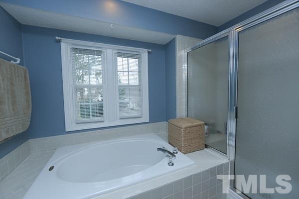 2332 Kendricks Court Raleigh, NC 27613 - Photo 14 of 18