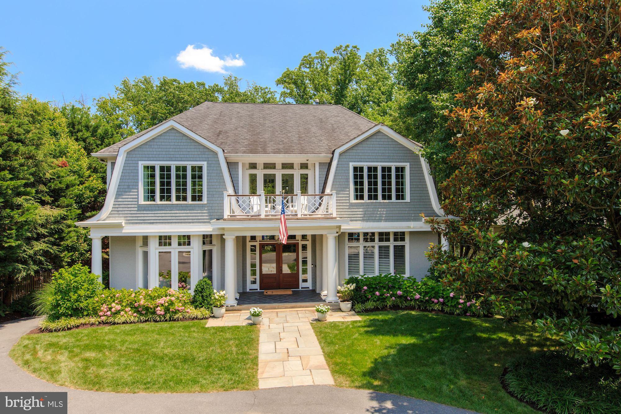 1933 Rockingham Street McLean, VA 22101 - Photo 3 of 62