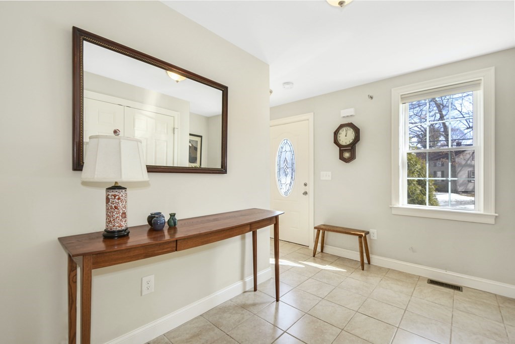 120 Northgate Road Northborough, MA 01532 - Photo 3 of 40 Gallery Image 3