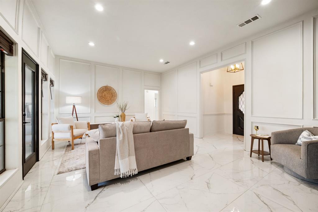 504 Sagebrush Street Colleyville, TX 76034 - Photo 15 of 40