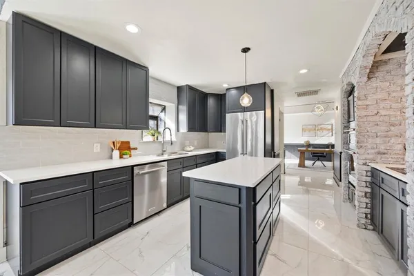 $729,000 | 504 Sagebrush Street, Colleyville, TX 76034