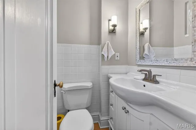 $699,900 | 7457 Kingsbury Boulevard, University City, MO 63130