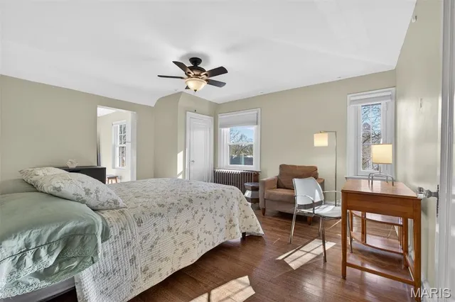 $699,900 | 7457 Kingsbury Boulevard, University City, MO 63130