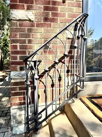 $699,900 | 7457 Kingsbury Boulevard, University City, MO 63130