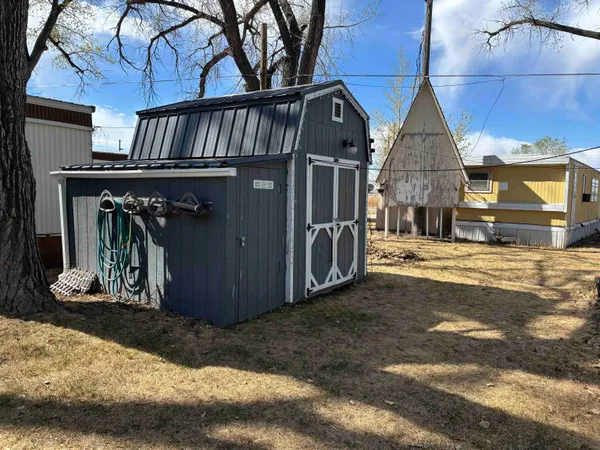 $40,000 | 4543 Highway 26, Torrington, WY 82240