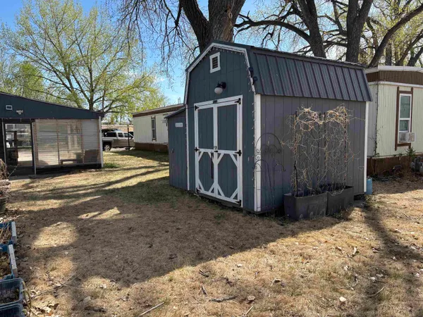 $40,000 | 4543 Highway 26, Torrington, WY 82240