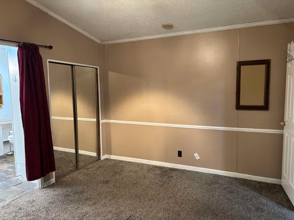 $40,000 | 4543 Highway 26, Torrington, WY 82240