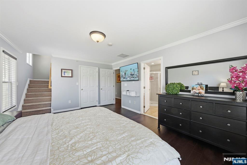 154 George Russell Way Clifton, NJ 07013 - Photo 17 of 39