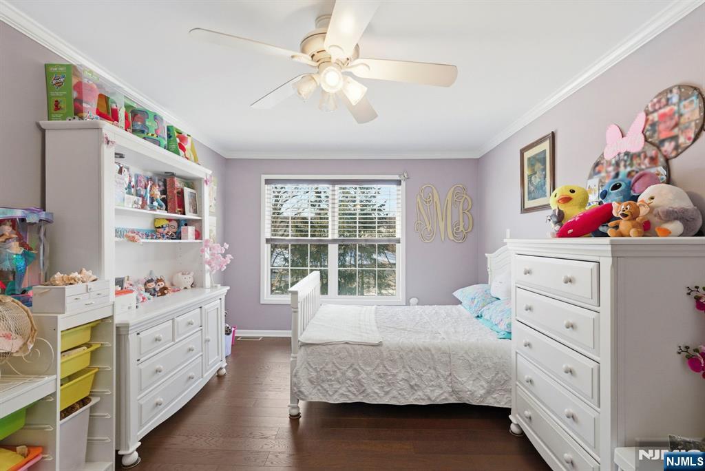 154 George Russell Way Clifton, NJ 07013 - Photo 23 of 39