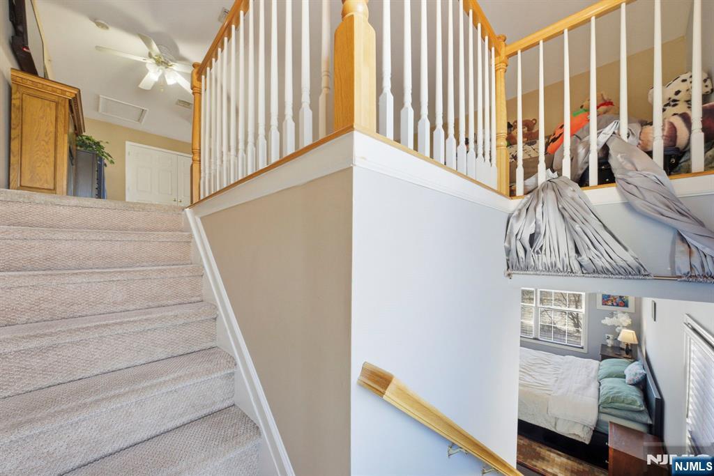 154 George Russell Way Clifton, NJ 07013 - Photo 28 of 39