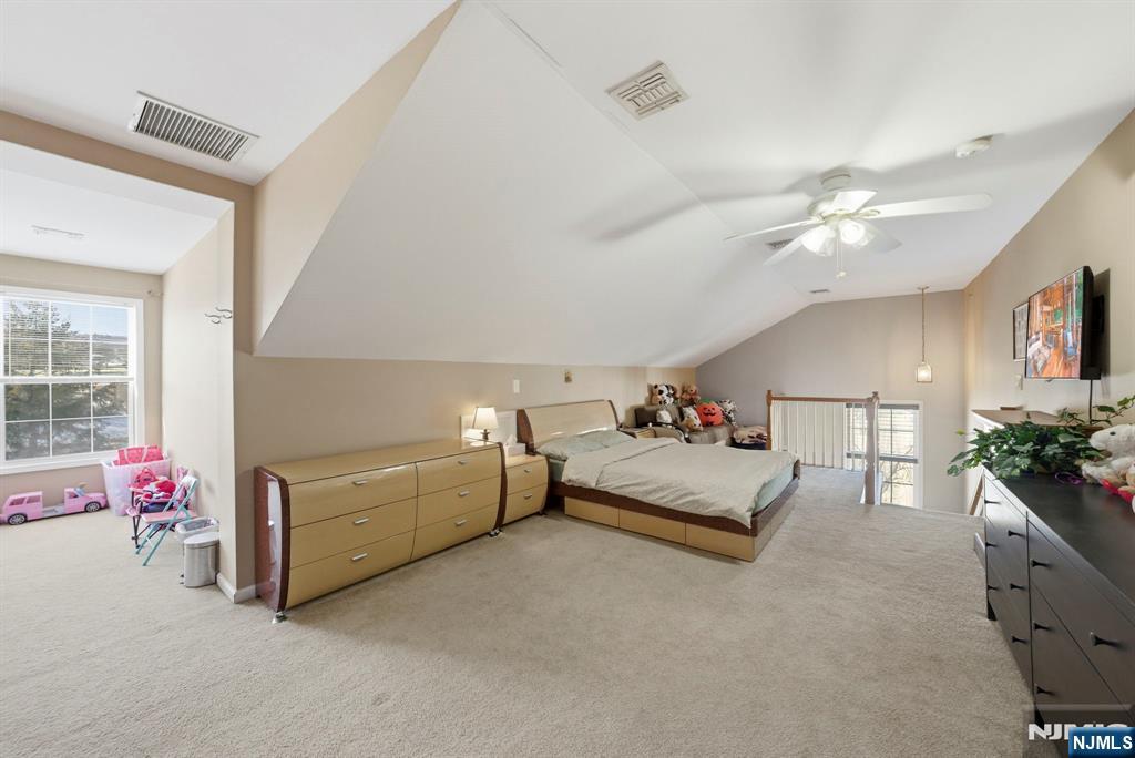 154 George Russell Way Clifton, NJ 07013 - Photo 32 of 39