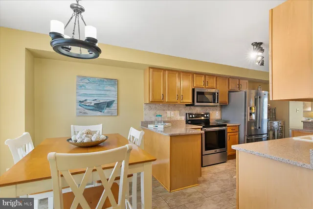 $759,000 | 37841 Salt Grass Cove, Unit 99, Ocean View, DE 19970