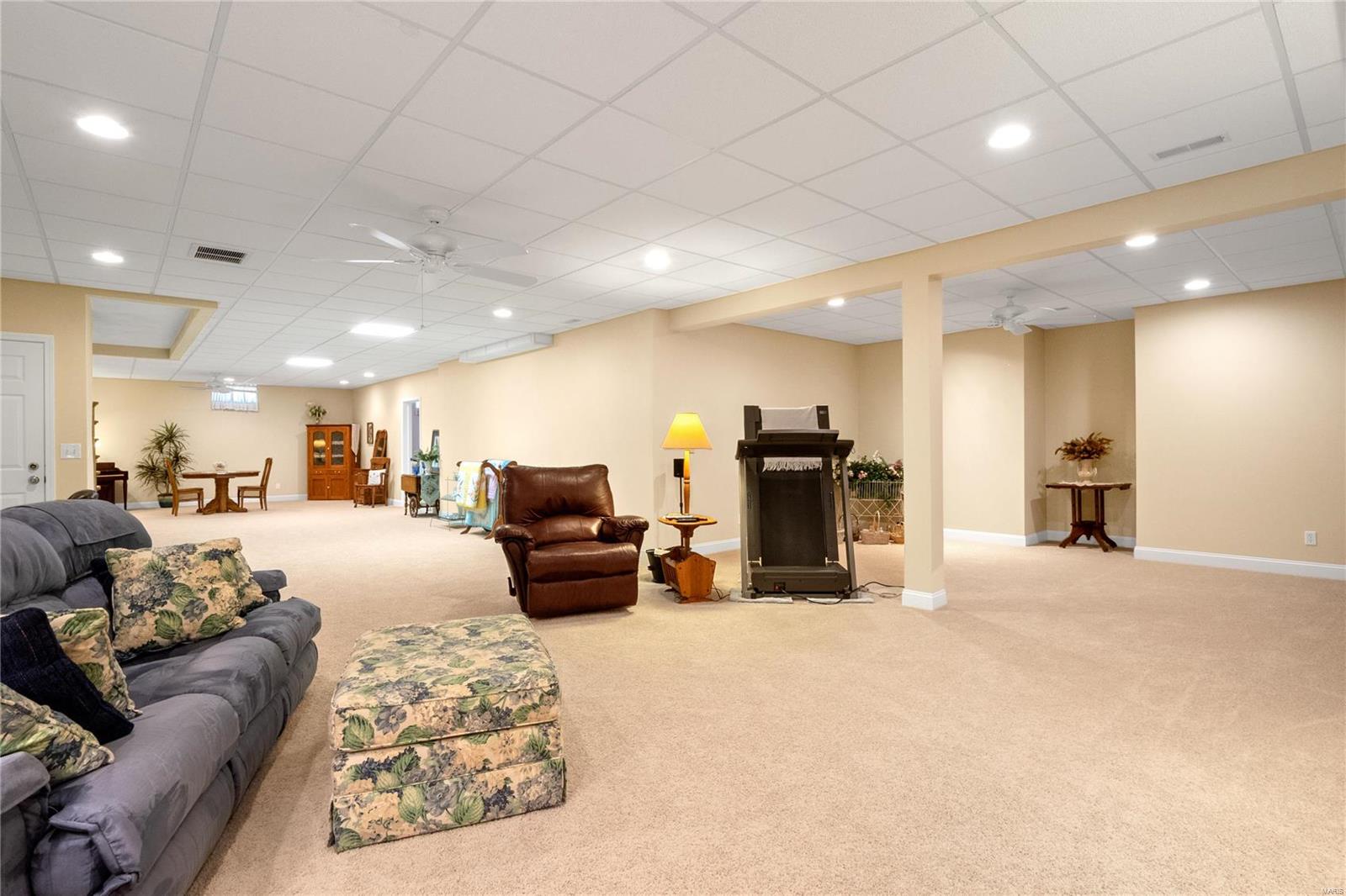 1614 Clover Ridge Columbia, IL 62236 - Photo 32 of 46 Gallery Image 32
