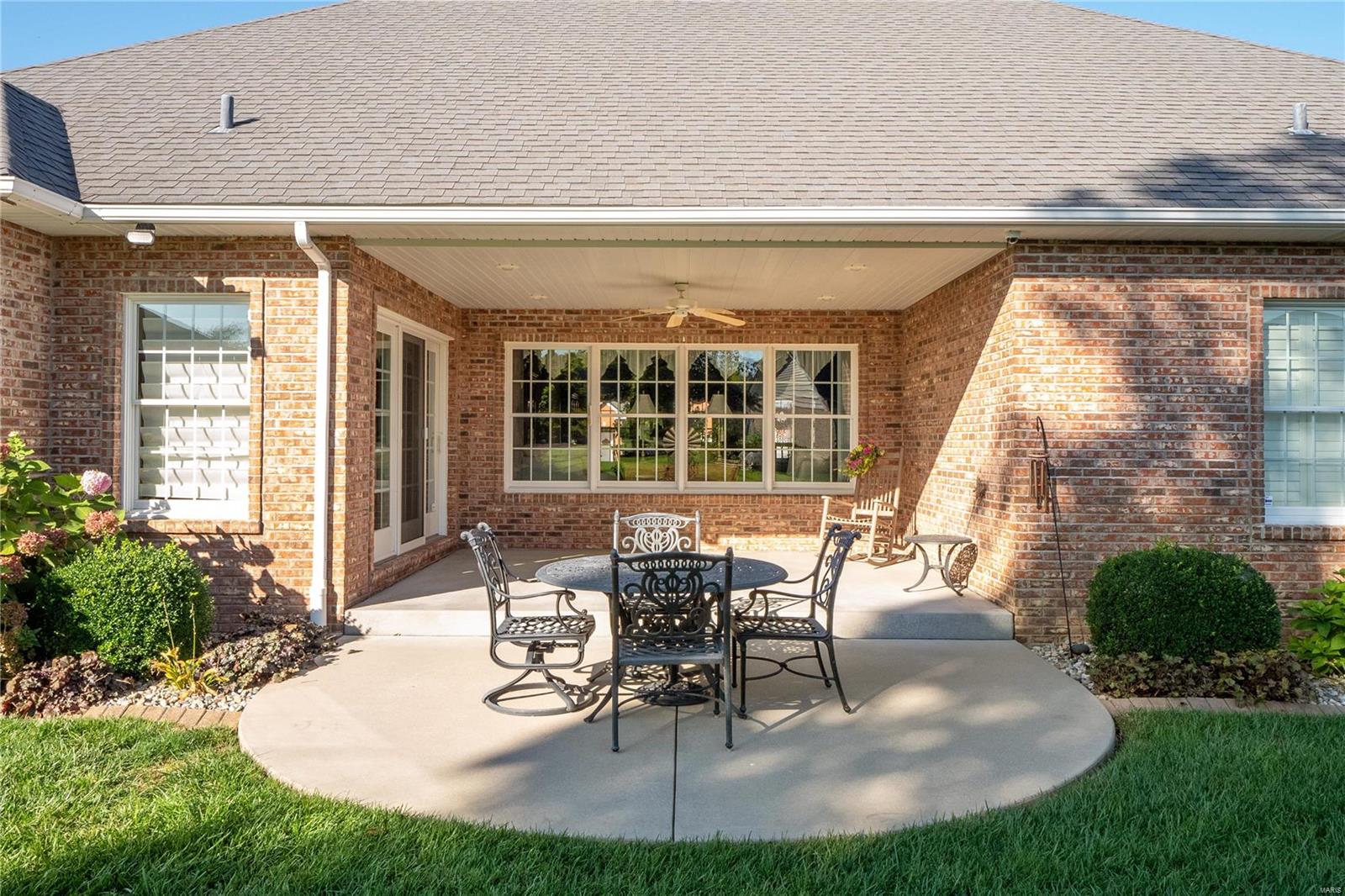1614 Clover Ridge Columbia, IL 62236 - Photo 36 of 46 Gallery Image 36