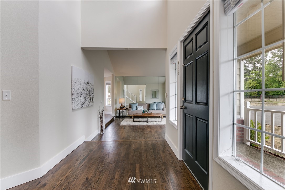 19005 103rd Place Southeast Renton, WA 98055 - Photo 3 of 25