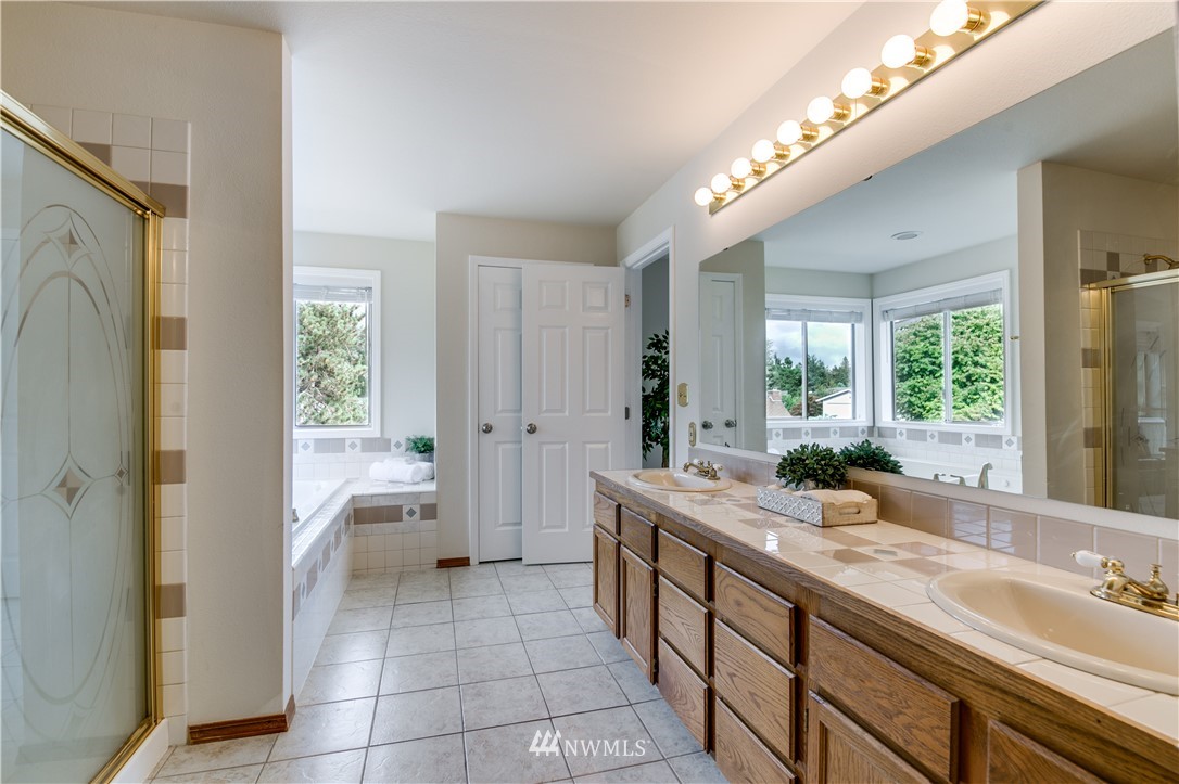 19005 103rd Place Southeast Renton, WA 98055 - Photo 24 of 25
