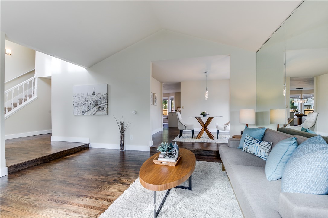 19005 103rd Place Southeast Renton, WA 98055 - Photo 4 of 25