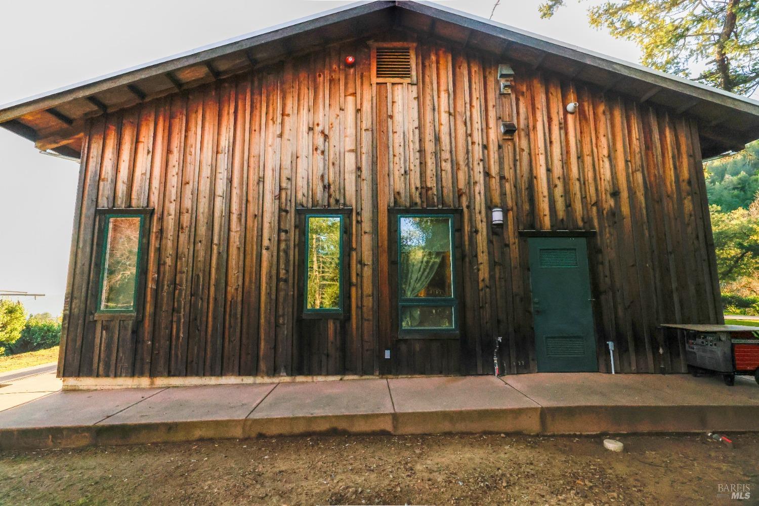 19801 Kelly Road Geyserville, CA 95441 - Photo 10 of 84