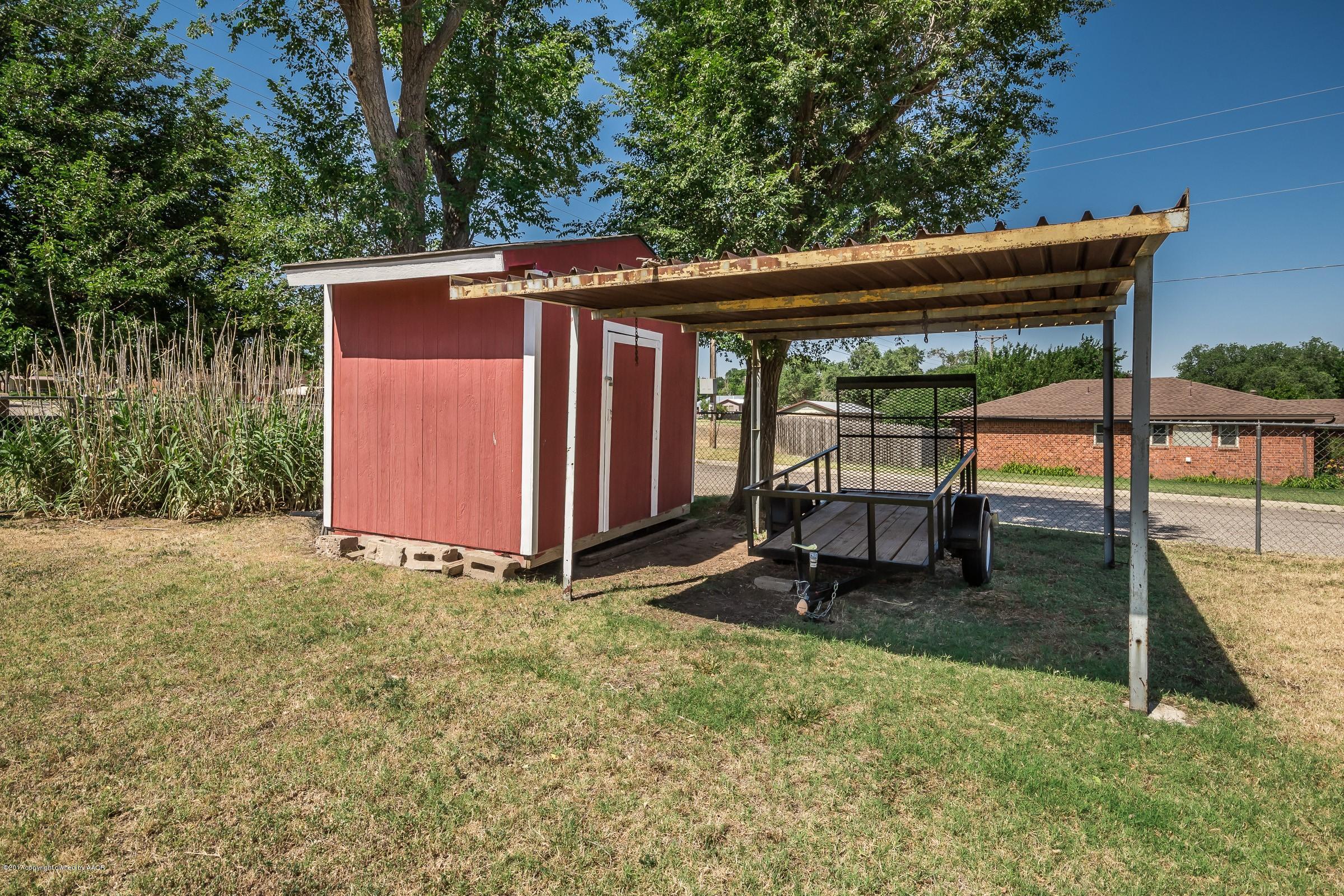 700 Rietman Street Amarillo, TX 79108 - Photo 20 of 25 020_RV Parking_